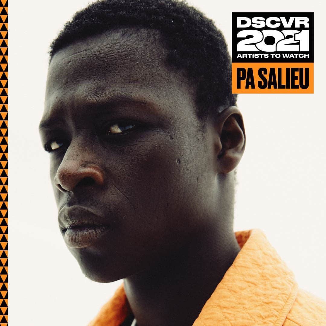 Vevoさんのインスタグラム写真 - (VevoInstagram)「With a flow like no other, @pa_salieu has carved a name for himself in the UK rap scene 🔥 Watch him light up the #DSCVRATW2021 studio with "Block Boy" and "Betty." ⠀⠀⠀⠀⠀⠀⠀⠀⠀ ▶️[Link in bio] #PaSalieu」11月27日 23時44分 - vevo
