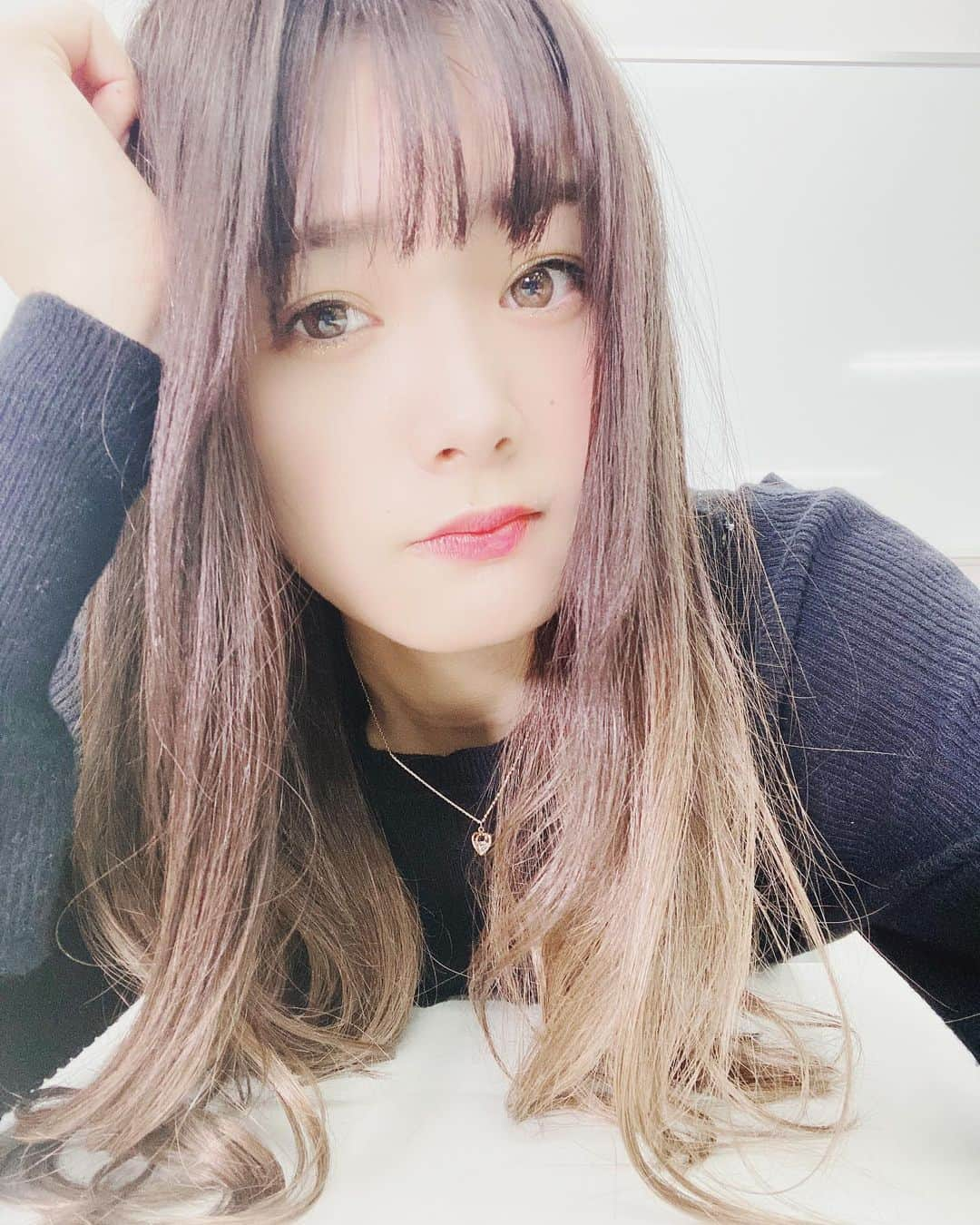 長谷川玲奈さんのインスタグラム写真 - (長谷川玲奈Instagram)「😶💭 #長谷川玲奈　#声優」11月27日 23時55分 - bbg_rena0315