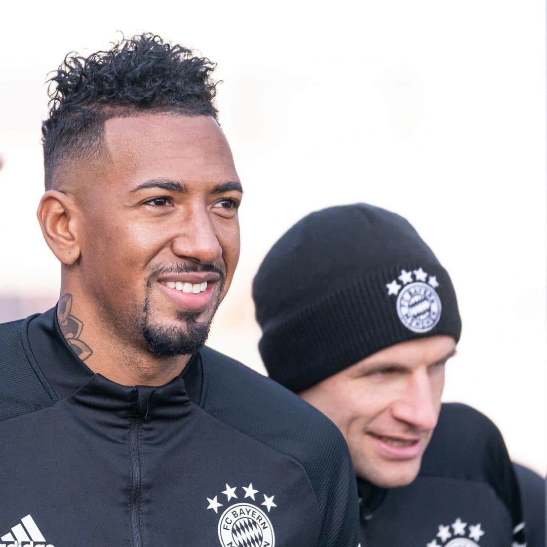 のインスタグラム：「Who is he planning to troll next? 😂  @esmuellert」