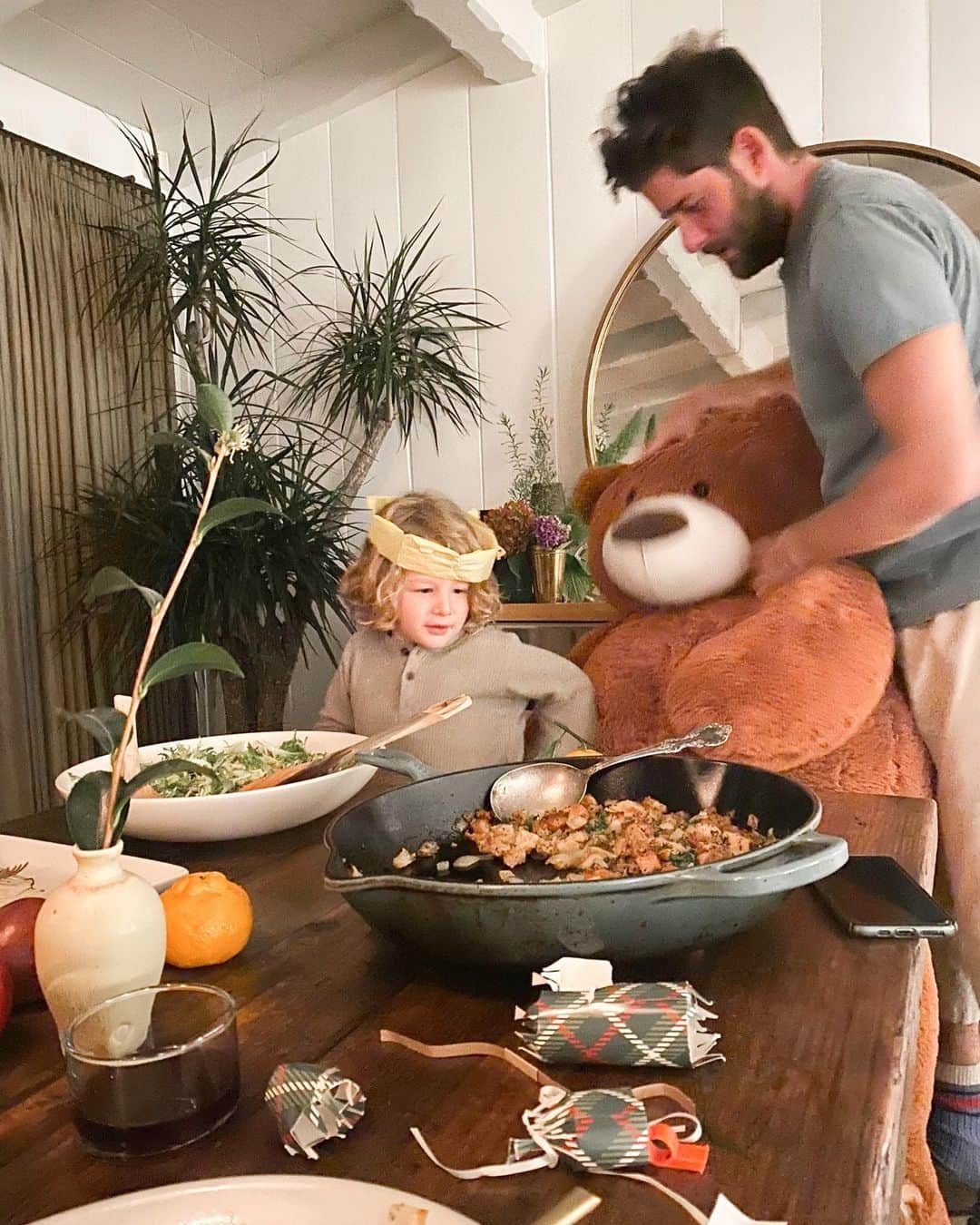 ホイットニー・ポートさんのインスタグラム写真 - (ホイットニー・ポートInstagram)「We canceled our Thanksgiving plans this year. We wanted to see family and eat turkey, but 2020 is not the year to wish for more, but to be truly thankful for what we have. And Timmy made bomb stuffing. How was everyone’s thanksgiving’s? Let’s chat.」11月28日 0時43分 - whitneyeveport