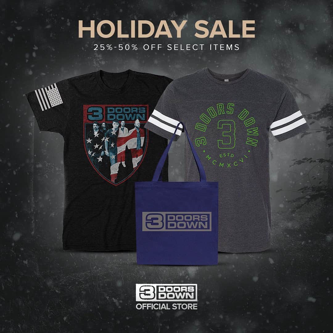 3 Doors Downのインスタグラム：「Our Holiday merch sale starts now! Shop all the deals at the link in our bio.」