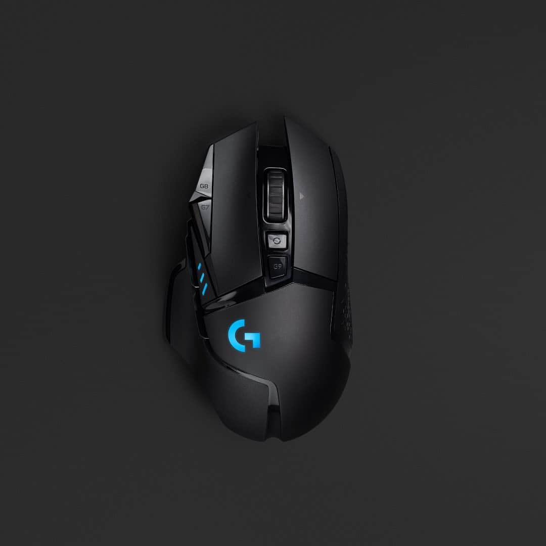 Herman Miller （ハーマンミラー）さんのインスタグラム写真 - (Herman Miller （ハーマンミラー）Instagram)「Take your gaming to the next level with a free @LogitechG G502 Lightspeed Wireless Gaming Mouse, gifted with every purchase of our Embody Gaming Chair. This limited-time deal is the ultimate gaming combo to keep you comfortable through hours of play. Shop today! #hmgaming #gamingchair  Offer available in the U.S. and Canada.」11月28日 1時59分 - hermanmiller