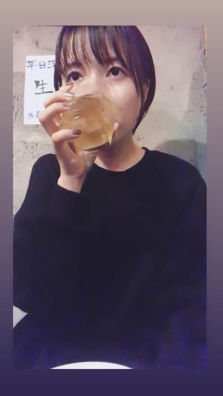 のインスタグラム：「餃子  #餃子 #gyoza  #お酒 #梅酒 #居酒屋 #おつまみ #ごくごく動画 #もぐもぐ動画 #ショートヘア #樺澤まどか  #吉本坂46」