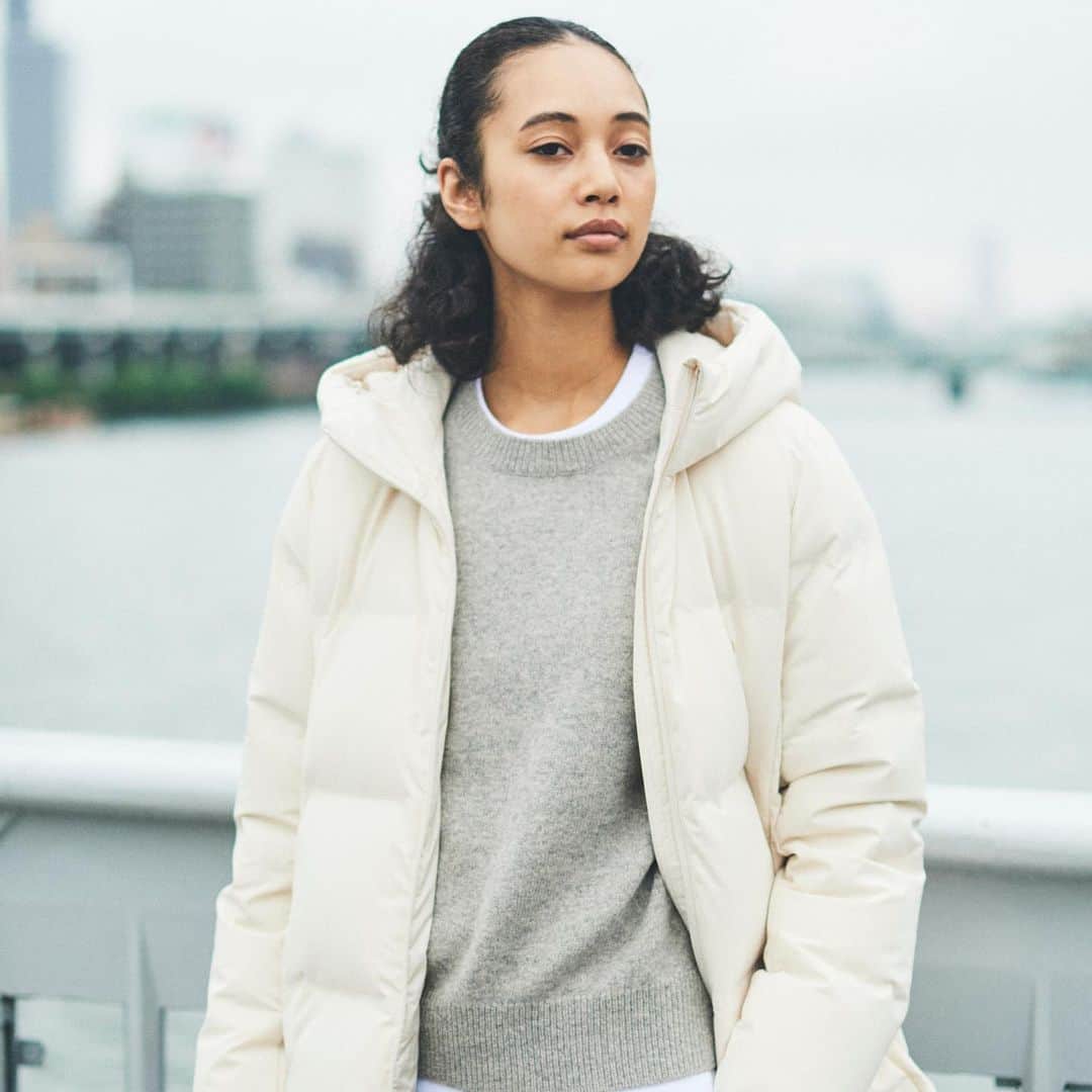 UNIQLO UKさんのインスタグラム写真 - (UNIQLO UKInstagram)「Have you seen our Black Friday deals yet? Find favourites online like the Women’s Seamless Down Coat and the Men’s Seamless Down Hooded Parka at £99.90.」11月28日 2時26分 - uniqlo_uk