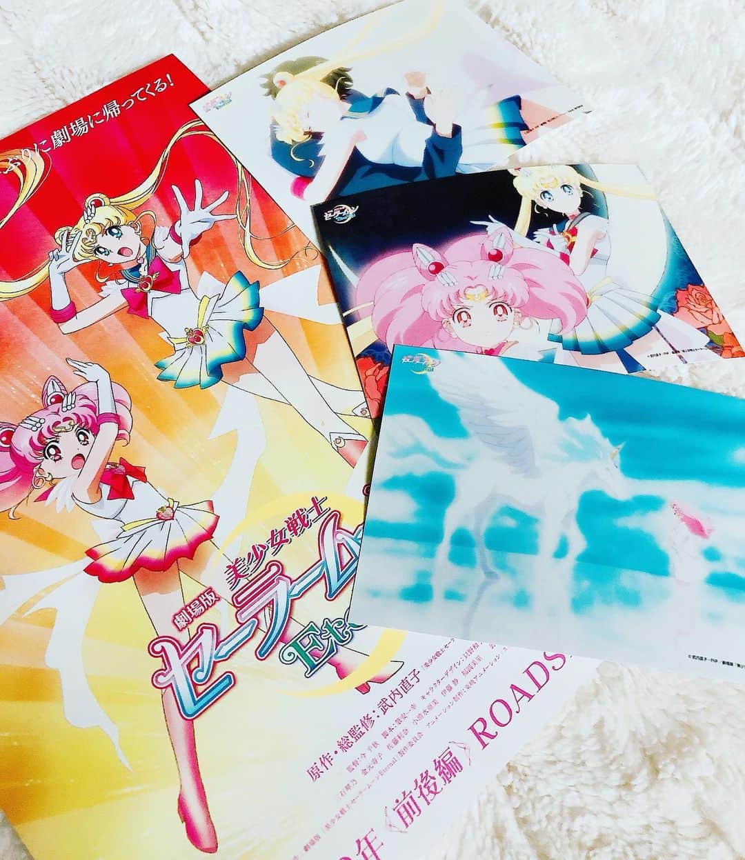 のインスタグラム：「✨🌙 Sailor Moon Eternal screenshot photos from Lawson’s! Thank you @cassiemitchele love em! 🌙✨  #sailormoon #セーラームーン #sailormooneternal #japan」