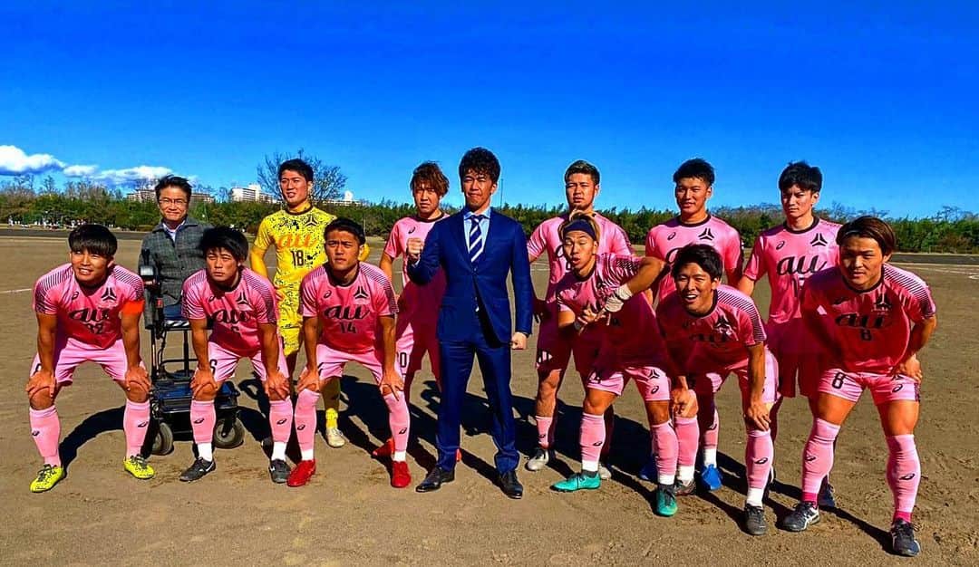 武井壮さんのインスタグラム写真 - (武井壮Instagram)「我々のチームが初年度のシーズンで３部昇格を決めました 皆さん今後も Edo ALll United 応援よろしくお願いしますします あと8つでJ1だぜ」11月28日 14時31分 - sosotakei