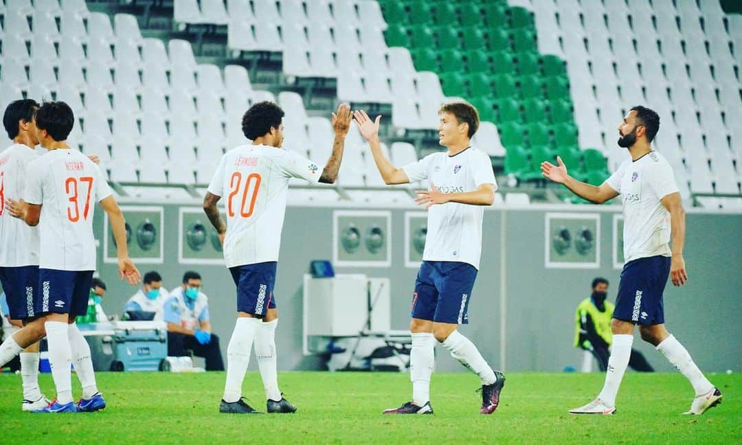 FC東京オフィシャルグッズさんのインスタグラム写真 - (FC東京オフィシャルグッズInstagram)「🔵🇯🇵🗼🔴 #ACL2020  チーム全員のチカラで1歩前進。 全員でさらに前へ。 @fctokyoofficial  #ACL #qatar  #絶対突破  #FC東京 #fctokyo #tokyo」11月28日 14時37分 - fctokyoofficial