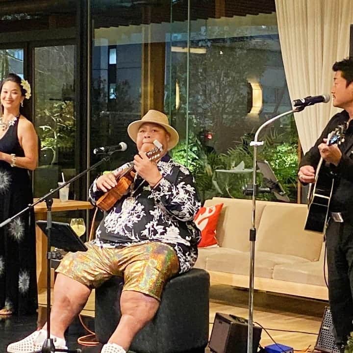 小錦千絵（TAUPOU）のグルメインスタ