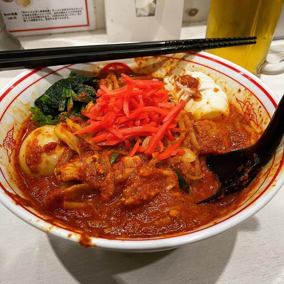 rasuさんのインスタグラム写真 - (rasuInstagram)「蒙古タンメン中本川崎店 北極やさいシャキシャキ10倍麺半分 北極味玉ゆでたまごネギほうれん草  今日も北極やさいシャキシャキは最高だった…  限定じゃないの久々٩( ᐛ )و  さぁ帰って仕事しよ←  #蒙古タンメン中本 #蒙古タンメン中本川崎店 #北極やさいシャキシャキ #ラーメン」11月28日 14時53分 - rashu_eat