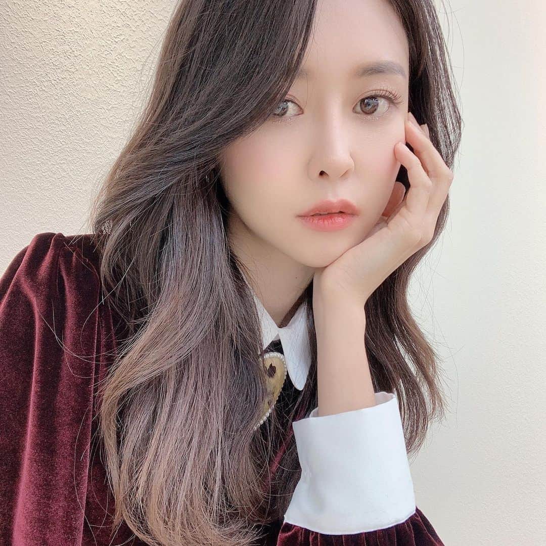 ホ・ヨンジュ のインスタグラム：「이제 곧 크리스마스🎄」
