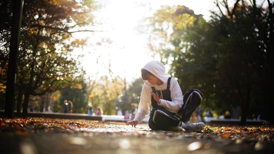 三阪咲さんのインスタグラム写真 - (三阪咲Instagram)「#秋ですね #最近寒いけど #太陽出てたらあったかい #めっちゃ当たり前のことゆう」11月28日 7時22分 - misaka_saki
