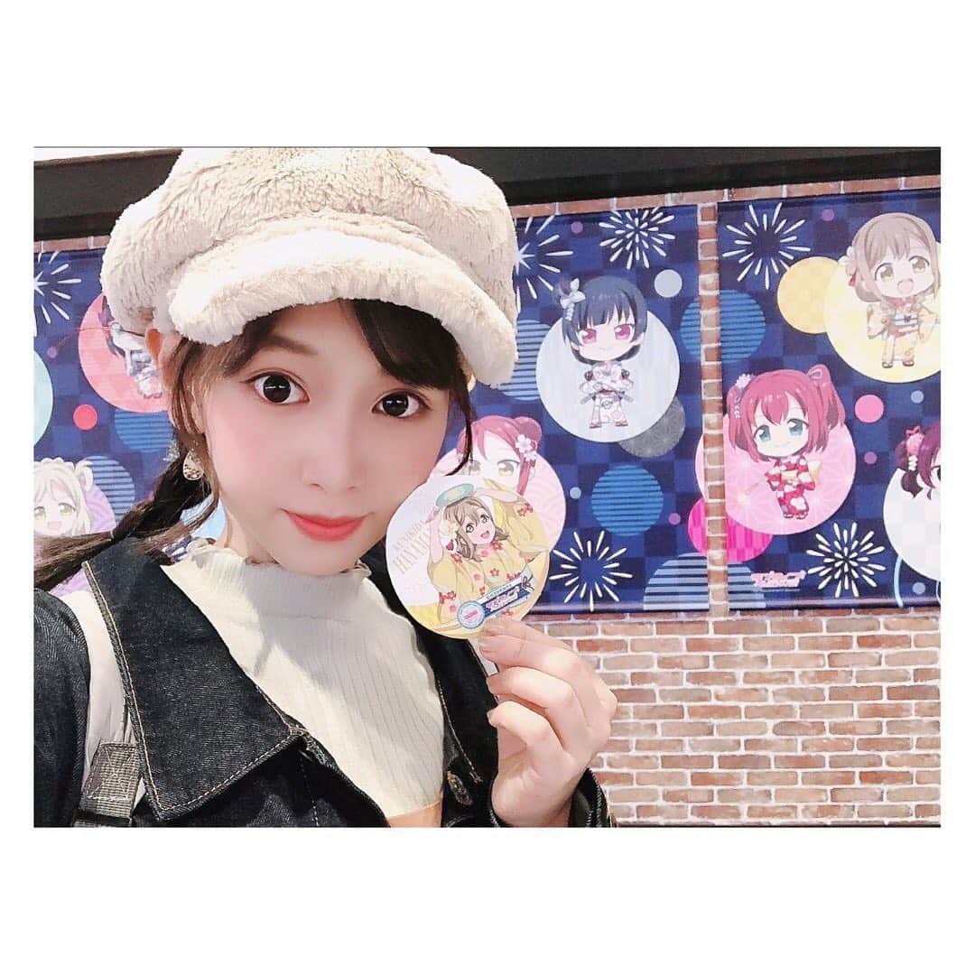 小河結香のインスタグラム：「らぶらいばー🎤💕 またコラボしてたからふらっと1人 ラブライバーしてきました🥰 推し一発で自引き👍 ブラスタもやってたから一緒に注文✨ ワルメンとかほんと好き💖 リズムゲーム出来ないから早くアニメ化して✋ とりあえず来週も行きます❣️ #セガコラボカフェスタンド #ラブライブ #ラブライブサンシャイン #ラブライバー #ブラスタ #ブラックスター #ワルメンらぶ #コラボカフェ #コラボドリンク #ヲタ活 #アニヲタ #ゆんのヲタ活記録」