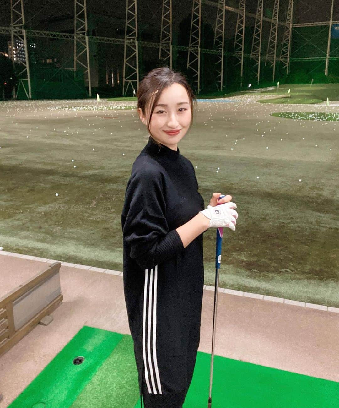 西野沙瑛さんのインスタグラム写真 - (西野沙瑛Instagram)「2日連続で練習😝⛳️ 昨日はみさきちゃんと🌼  たまたま2人とも @adidasgolf のワンピだった✔︎  #ゴルフ女子 #ゴルフ男子 #ゴルフコーデ #スポーツ女子  #ゴルフウェア #スポーツ #golf #골프 #골프스타그램 #골프장 #라운드 #골프스윙 #골프사랑 #골프레슨 #아이언샷 #스크린골프  #トレーニング #トレーニング女子 #筋トレ #筋トレ女子 #golfstagram #golfswing #girlsgolf」11月28日 9時09分 - sae_golf