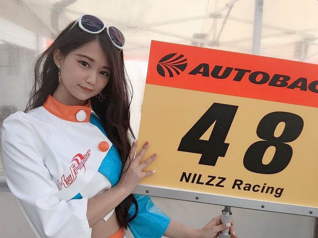 藤高つばささんのインスタグラム写真 - (藤高つばさInstagram)「#SUPERGT 最終戦🏁 今年はあっという間！！ * #富士スピードウェイ  #レースクイーン  #フロンティアキューティーズ #nilzzracing  #NISMO #nissangtr」11月28日 9時48分 - tsu_channel.say