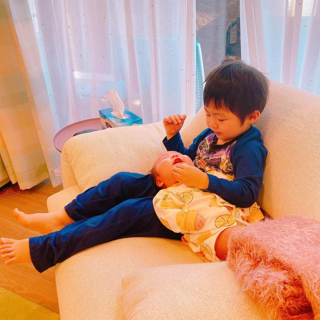 あやなんさんのインスタグラム写真 - (あやなんInstagram)「👦🏻👶🏻💓」11月28日 10時55分 - ayachan_0619