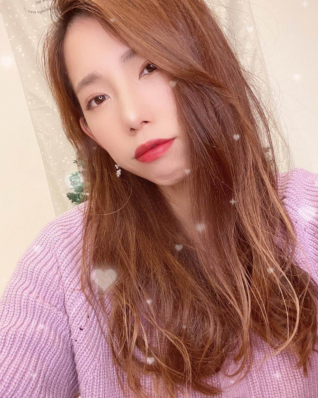 のインスタグラム：「よっしゃ。 今から弟と会います🍽 今日姉が綺麗すぎてやばい選手権があったら優勝目指します🥇 なお、2次加工しており現実とは異なる場合があり、実物は右です。 #マラソン #マラソン女子 #ランニング #ランニング女子 #japan #marathon #runner」