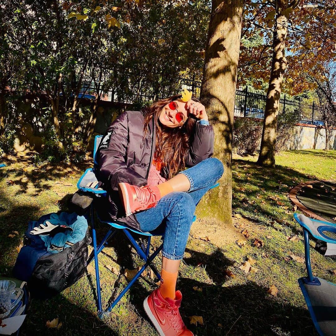 Sedef Avciのインスタグラム：「Seviyorum doğanın her halini her rengini🍂🍃🍂」