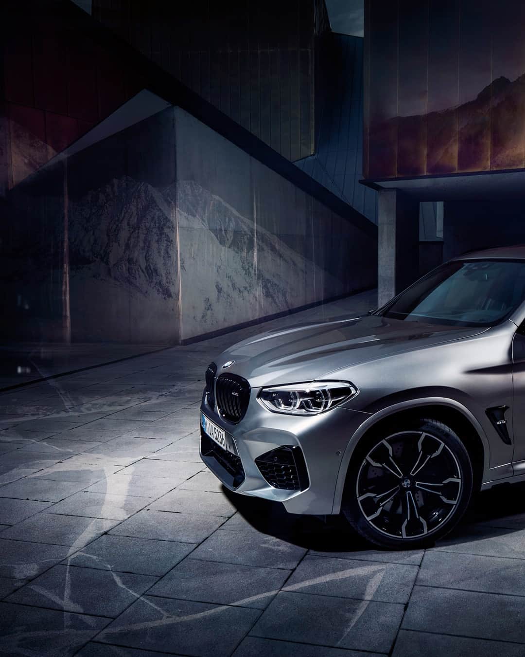 BMWのインスタグラム：「Jump into a high-performance adventure. The BMW X3 M. #THEX3 #BMW #X3  __ BMW X3 M: Fuel consumption in l/100 km (combined): 10.5. CO2 emissions in g/km (combined): 239. Further information: www.bmw.com/disclaimer.  	 Acceleration (0-100 km/h): 4.2 s. Power: 353 kW, 480 hp, 600 Nm. Top speed (limited): 250 km/h (with optional M Drivers Package: 280 km/h).」