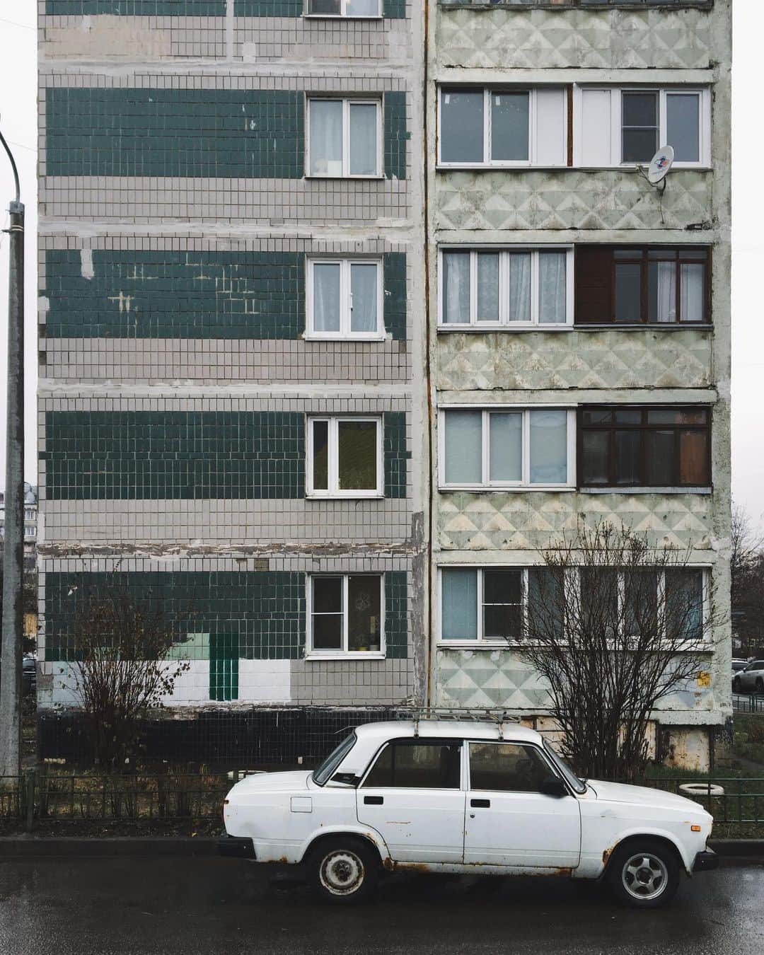のインスタグラム：「Мытищи, осень. #Мытищи」