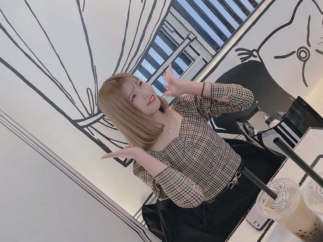 ちはるのインスタグラム：「. いつでーもスマイルしーよおね〜〜〜おやすみいい」