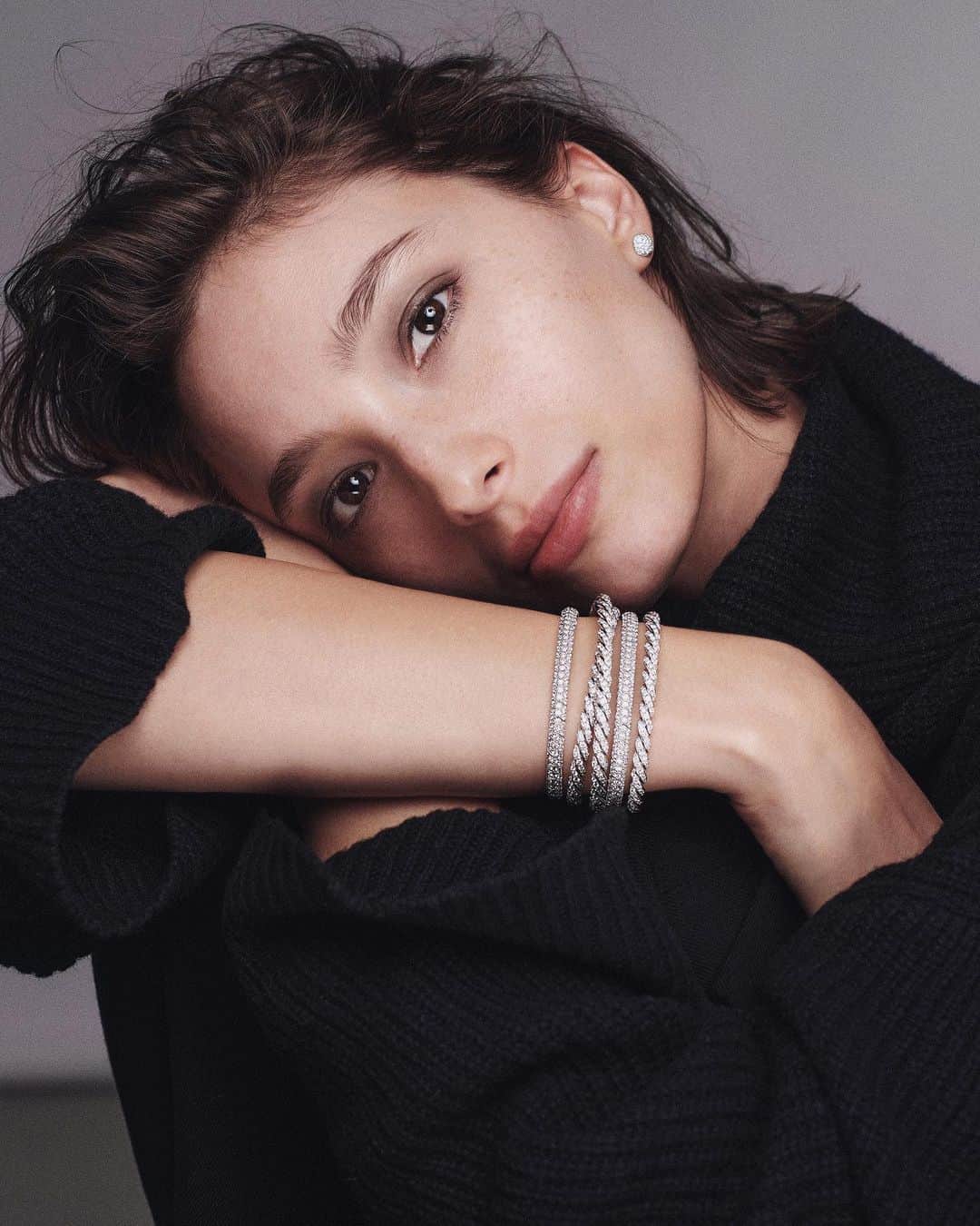 デビッドヤーマンのインスタグラム：「🌟 Holiday lights courtesy of Pavéflex 🌟 #LinkInBio. #DavidYurman」