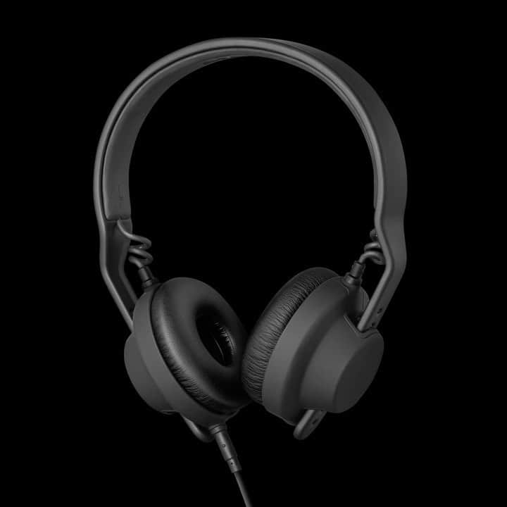 AIAIAIのインスタグラム：「The sale continues! Save 30% on all orders at aiaiai.audio today.」