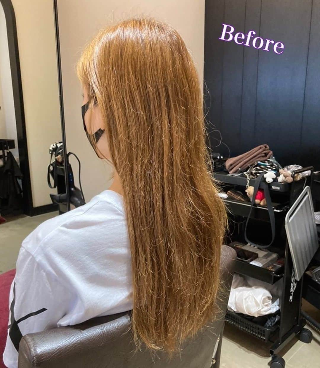 市原彩花さんのインスタグラム写真 - (市原彩花Instagram)「この前美容院行って来たよん〜💇‍♀️  どんなに傷んだ髪も綺麗に生き返らせてくれる @teppei.j さんはまじ神様🙏✨あ、髪様🙏笑  髪色や髪型に超こだわりのあるシンガポールのコスプレイヤーちゃん達もテッペイさん指名してるくらい、カラーもカットも抜群に上手いよ✨  私のインスタ見たで平日30%、祝日20%offになるから @teppei.j にDM予約してみてね😆  美容院探してる方、一度テッペイさんのとこ行ってみて〜😊💓  You'll get a weekday 30%, weekend 20% discount,so please DM @teppei.j to make a reservation❣️  #singapore#シンガポール#海外旅行#旅行#travel#abroad#シンガポール旅行#シンガポール観光#シンガポール暮らし#シンガポール生活#シンガポール在住#シンガポール在住日本人#シンガポール美容室#japanesemodel#髪様とは」11月28日 16時58分 - ayaka_ichihara