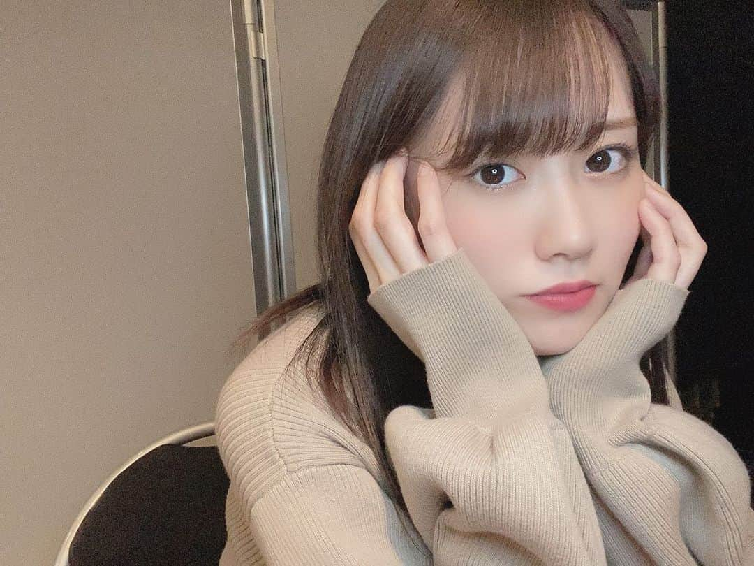 西潟茉莉奈さんのインスタグラム写真 - (西潟茉莉奈Instagram)「. . お話し会ありがとうございます☺️！ . 昨日、染めました💇🏻‍♀️💫 髪色お気に入りです😭💓 . . #お話し会  #カラー」11月28日 17時50分 - marina_1016.n