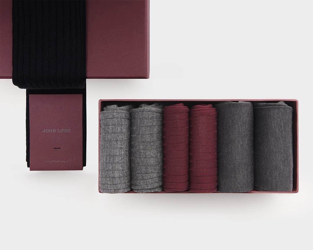 ジョンロブのインスタグラム：「We are pleased to inform that our Parisian stores have reopened. Discover a range of carefully curated gift ideas, including this set of our hand-linked socks, the perfect accompaniment to the finest shoes and boots. . #johnlobb」