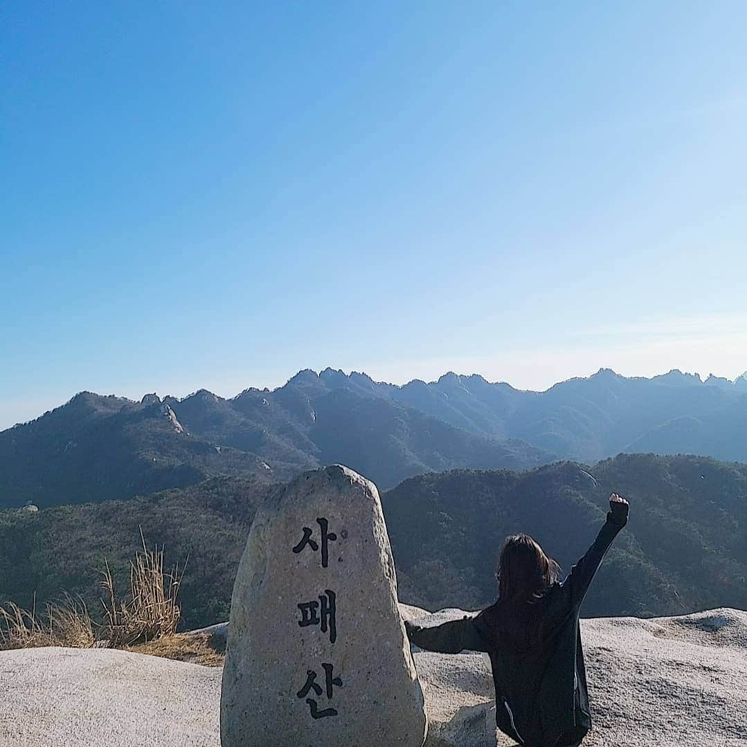 ディジンさんのインスタグラム写真 - (ディジンInstagram)「처음으로 같이 해본 등산⛰ 다음 등산은 어디?😏」11月28日 19時05分 - 2yejeans