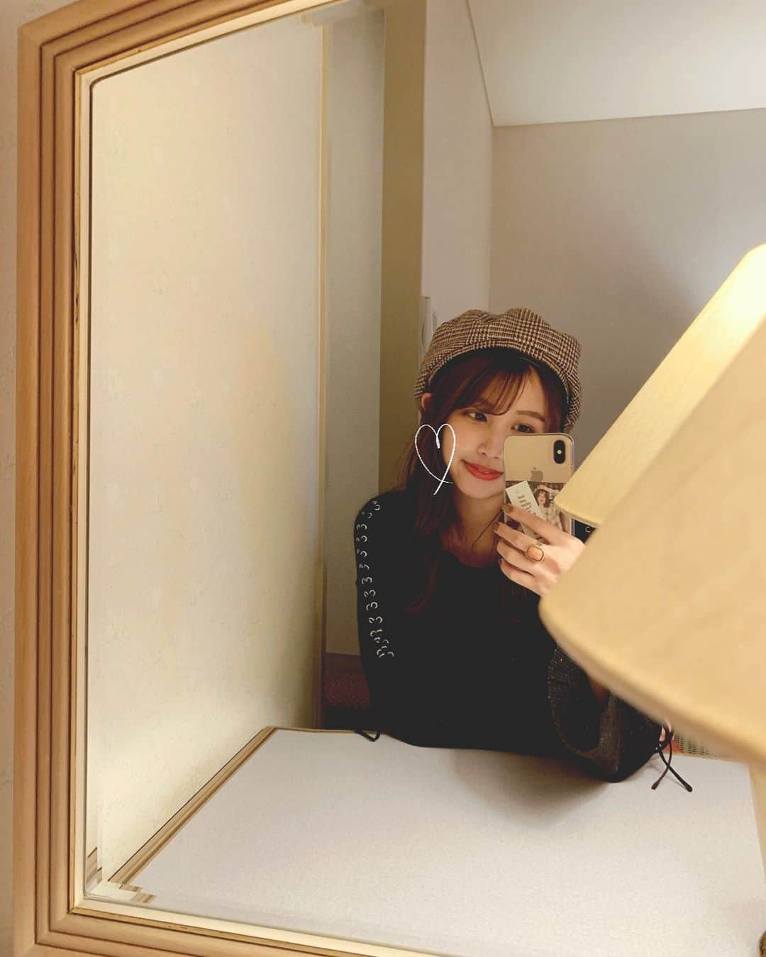 みらののインスタグラム：「ㅤㅤㅤㅤㅤㅤㅤㅤㅤㅤ ㅤㅤㅤㅤㅤㅤㅤㅤㅤㅤ ㅤㅤㅤㅤㅤㅤㅤㅤㅤㅤ ベレー帽大好きやけど永遠被り方さまよってる🥺﻿ ﻿ ﻿ ﻿ ﻿ ﻿ ﻿ #momo撮影会#momo撮影会in関西#ポートレートモデル#被写体#ポートレート撮影#撮影会モデル#ポトレ女子#coupe#coupeモデル#サロンモデル#関西サロモ#フレキャン2018#関西サロモ#ベレー帽#ベレー帽コーデ#earthmusicandecology#秋コーデ」