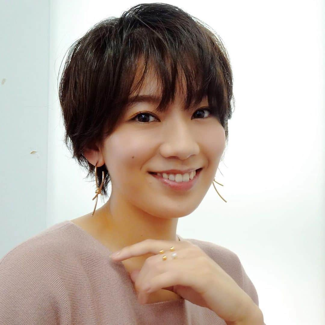 佐藤美希さんのインスタグラム写真 - (佐藤美希Instagram)「2021年カレンダー発売記念イベント！ 会いに来てくれた方、ありがとうございました😊✨ 短い時間でしたが、直接お話できて楽しかったです！  ワンピース→ @randa_pic  ブーツ→ @randa_pic  アクセサリー→ @roomx601   #ありがとう #2021年カレンダー #カレンダー発売イベント #書泉グランデ #ハゴロモ #衣装 #randa #room #roomx601」11月28日 19時29分 - satomiki0626