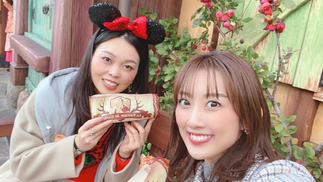 吉田有希さんのインスタグラム写真 - (吉田有希Instagram)「Disneyland🏰✨💕 #disney #tokyo #disneyland #holiday #friends #christmas」11月29日 1時02分 - yuuki329_h