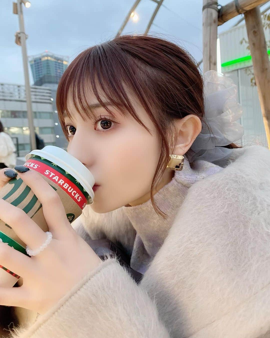 吉井美優さんのインスタグラム写真 - (吉井美優Instagram)「. 温かい飲み物が恋しい季節 ☕」11月28日 20時11分 - miyu_yoshii32