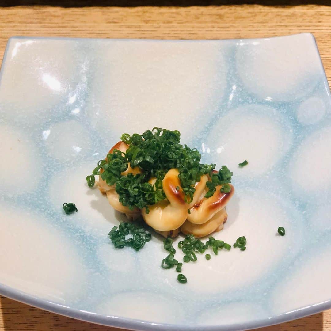 三浦瑠麗さんのインスタグラム写真 - (三浦瑠麗Instagram)「用の美。そしてきょうのお鮨。」11月28日 20時38分 - lullymiura