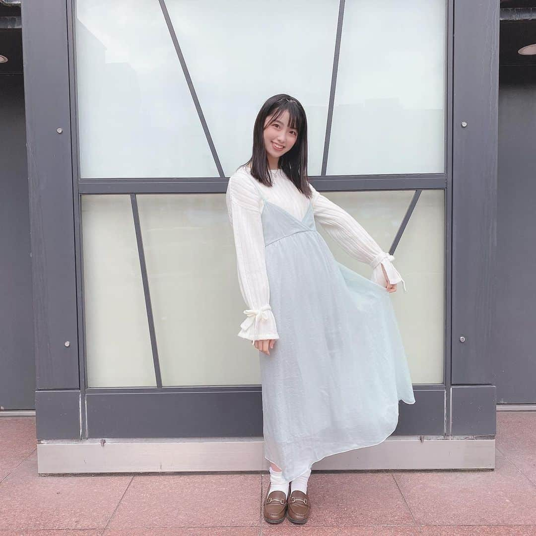 小川紗奈さんのインスタグラム写真 - (小川紗奈Instagram)「﻿ ﻿ 今日の私服‪︎𓂃𓈒𓏸﻿ ﻿ ワンピース可愛いとかさなっぽいって言って貰えて嬉しかった︎︎☺︎﻿ ﻿ 歩く度にふわってしてラメが入っててかわいいの⸜❤︎⸝‍﻿ ﻿ ﻿ マスクしてたからリップ落ちちゃってるけど、、笑﻿ ﻿ #オンラインお話し会 #私服 #冬服 #冬コーデ #ニット #ワンピース #今日のコーデ #ootd﻿ ﻿ ﻿」11月28日 20時36分 - sana_hkt48