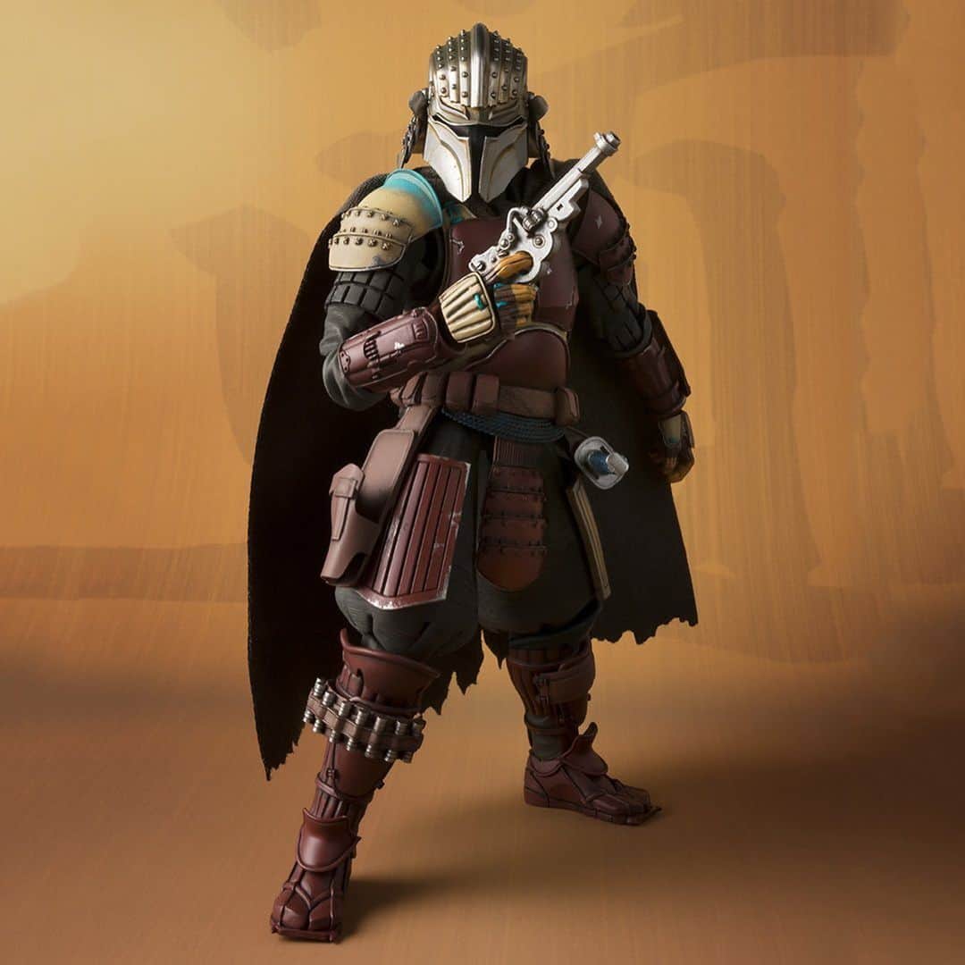 HYPEBEASTさんのインスタグラム写真 - (HYPEBEASTInstagram)「#hypeAF: Premium Bandai has put together a Meisho Movie Realization figure for title character Din Djarin from the ‘Star Wars’ series ‘The Mandalorian.’ Styled by Takayuki Takeya, the inspired representation relates the lone bounty hunter to Ronin, a masterless samurai in Japanese history. The figure stands at approximately 6.7 inches tall and boasts a feudal look accented by dry brushing and battle damage detailing. Pre-order yours now on Premium Bandai’s website for $100 USD with delivery expected for March 2021.⁠⠀ Photo: Premium Bandai」11月28日 20時40分 - hypebeast