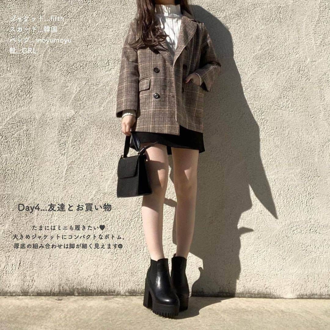 R i R y (リリー)さんのインスタグラム写真 - (R i R y (リリー)Instagram)「『 @moe___u さんによる #白ニット で #1週間コーデ 🤍﻿﻿』　　  白ニット一枚で７通りのコーデもできちゃう🙊 これを参考にすればあなたも着こなし上手🤎  Photo by﻿ @moe___u ✴︎---------------✴︎---------------✴︎﻿ ﻿ ▶▶Instagram・Twitter・TikTokで掲載する写真を募集中📸﻿ カワイイ写真が撮れたら、@velle.jp をタグ付けするか、ハッシュタグ #velle_jp をつけて投稿してみてね♪﻿ ﻿ velle編集部と一緒にカワイイで溢れるvelleを創っていこう😚🤍  ✴︎---------------✴︎---------------✴︎﻿ #白ニット #ニットコーデ #ハイネック #ハイネックニット #リブニット #ボリューム袖 #着回し #着回しアイテム #プチプラコーデ #ゆるコーデ #モノトーンコーデ #プリーツパンツ #レザースカート #デニムコーデ #ハイウエストストレートジーンズ #ジャケットコーデ #チェックジャケット #キャミワンピ #キャミワンピース #消えそうな色コーデ #grl #グレイル」11月28日 21時00分 - velle.jp