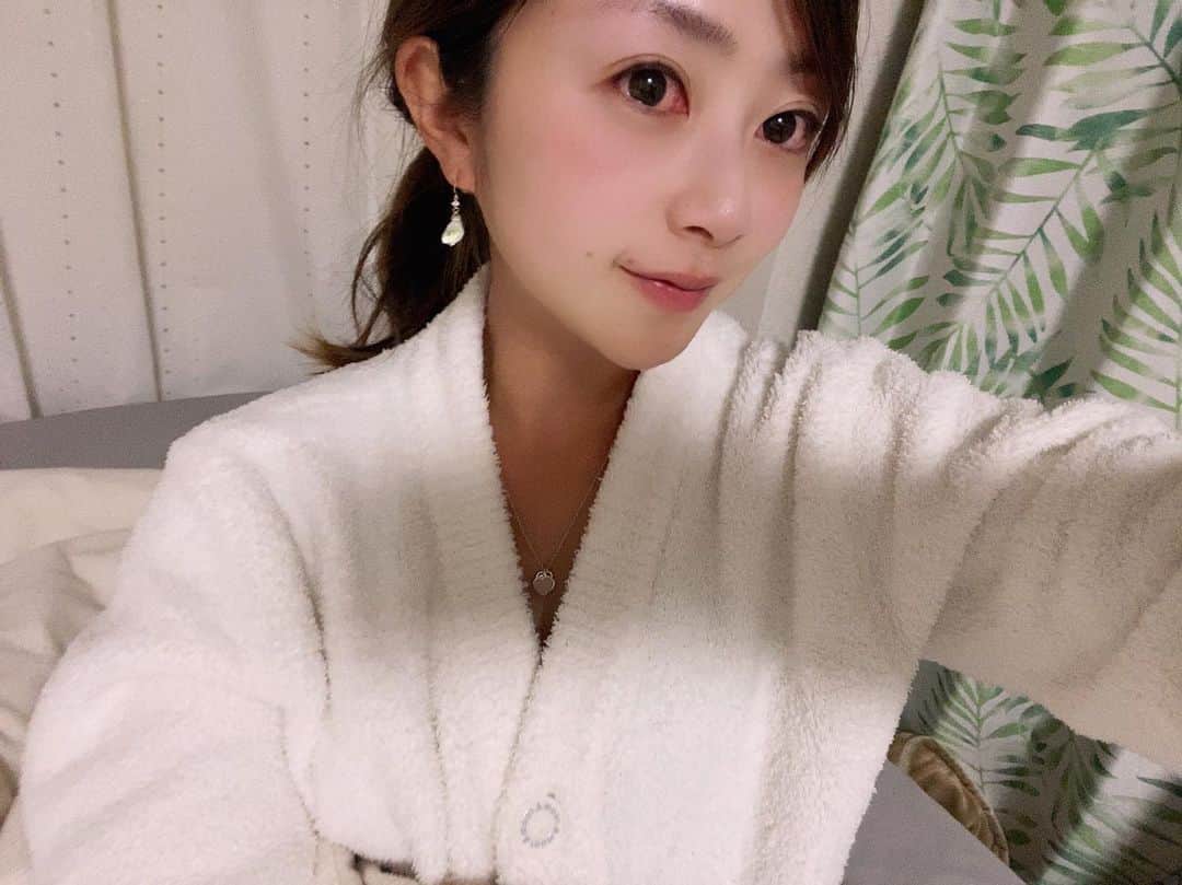 青木茉里奈のインスタグラム：「録画しておいた大好きな「ごくせん」を観て最終回特に号泣💦w 初めて観たのは中学生の頃。白金時代の再放送を観ました🧡何度観ても最高なドラマです..✨ _ _ _ _ _ _ _ _ _ _ _ _ _ _ _ _ _ _ _ _ _ _ _ _ _ _ _ _  #ごくせん #大好き  #感動 #涙目ですみません  #goodnight」