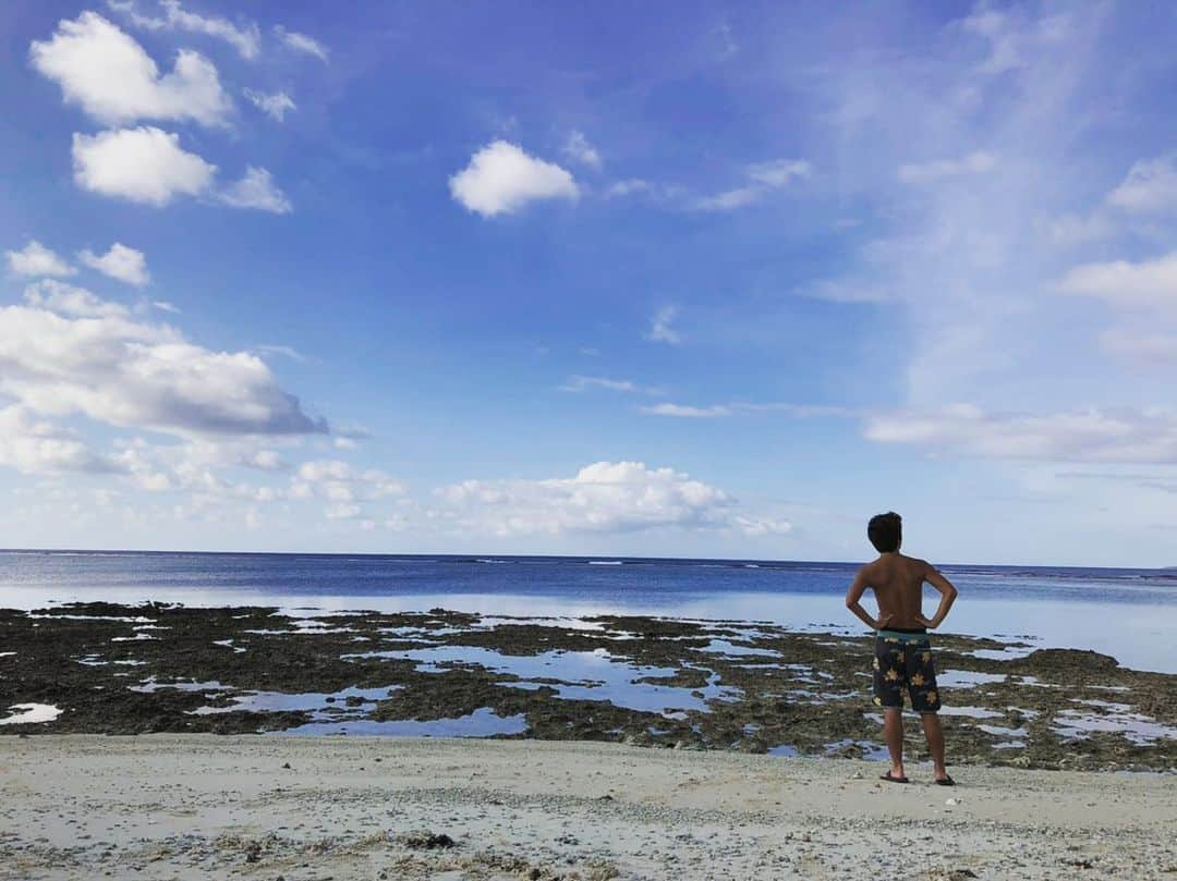 大倉士門さんのインスタグラム写真 - (大倉士門Instagram)「やっと行けた！ まだ夏やったーーー！！！🏝 一生夏でいいよ！！🐠」11月28日 21時09分 - shimonsmile