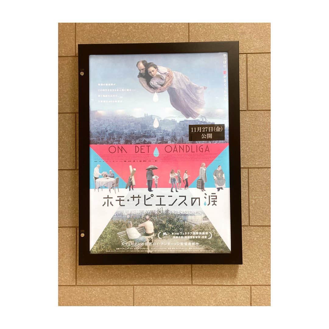 櫛引彩香さんのインスタグラム写真 - (櫛引彩香Instagram)「映画館。2枚目は観た映画のポスター。。年内に観に行きたい映画、あと何本かあるなー。」11月28日 21時25分 - sayakakushibiki
