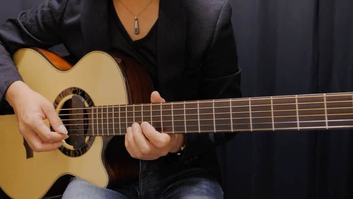 松井祐貴のインスタグラム：「フォトアルバム -Original song-﻿ From 3rd Album『Passage of Time』﻿ TAB→https://www.mymusicsheet.com/YMusicOffice﻿ YouTube→https://www.youtube.com/c/YukiMatsuiOfficial﻿ ﻿ ♪﻿ ♪﻿ ♪﻿ ﻿ #yukimatsui #松井祐貴 #fingerstyle #fingerstyleguitar #fingerpicking #acoustic #acousticguitar #pickariff @pickariff #guitarsdaily @guitarsdaily #guitarstagram @guitarstagram #solosection #guitarsarebetter @guitarsarebetter #talentedmusicians #lickwars @lickwars #riffwars  @riffwars #riffwarsacoustic #pickupmusic #acousticartists #musicians #guitarplayer #instaguitar #Daddario #DaddarioStrings #keystone #keystonestringedinstruments」