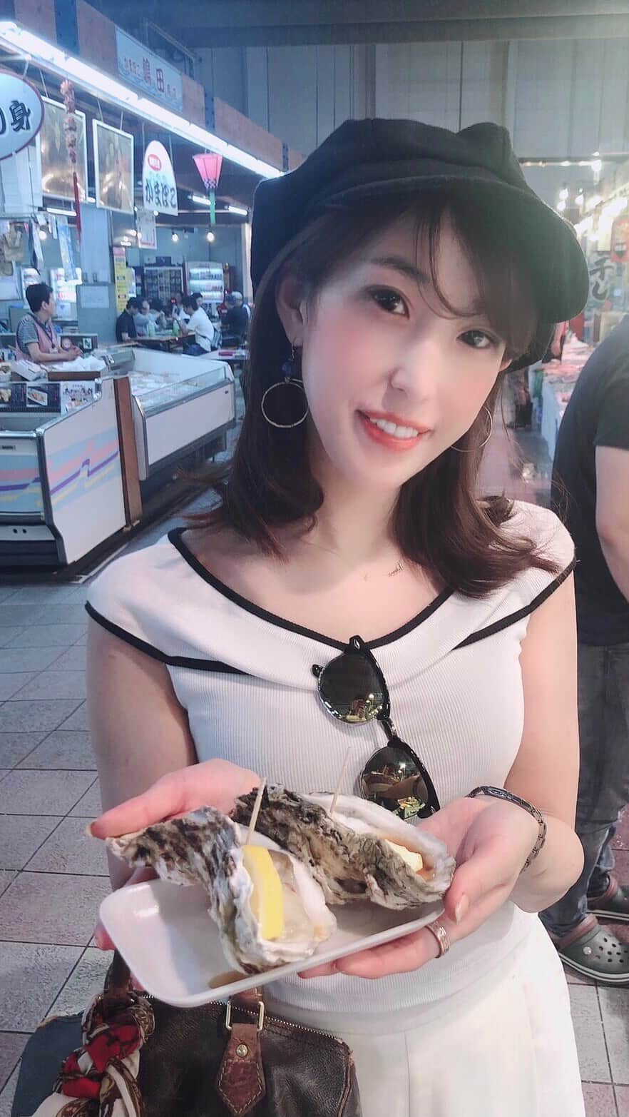 近藤夏奈のインスタグラム：「いつか食べた台湾料理のお店🇹🇼﻿ また行きたいな〜〜💗﻿ .﻿ .﻿ ﻿ ﻿ ﻿ ﻿ ﻿ ﻿ #関西グルメ#大阪グルメ#飯テロ  #台湾料理#お肉#肉#飯テロ#グルメ#グルメ巡り#グルメ旅#リール #動画#大阪ご飯#大阪カフェ」
