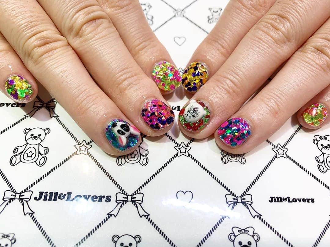 mamijinguのインスタグラム：「@nao_yoshihara 🐶💖  #jillandlovers #nail #nailart #paragel #gelneil#gel #ネイル #ネイルアート #me #look #love #かわいい」