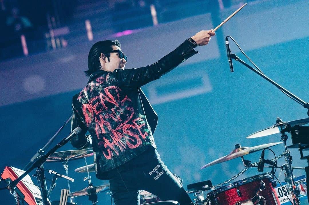 のインスタグラム：「go!go!vanillas ROAD TO AMAZING BUDOKAN 2020 日本武道館  photo by @satoshihata87   #gogovanillas #jettseiya #jettbeat #drumutant #RTABT2020」