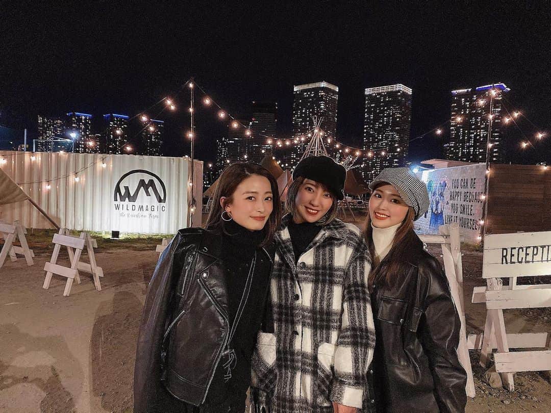 藤川沙弥のインスタグラム：「キラキラな夜景に囲まれてBBQ🍖🌃 楽しかったな🌙 腹筋割れそうなくらい大笑いした日🤣🤣 次は暖かい時期に来てみたいっ🥸☀️」