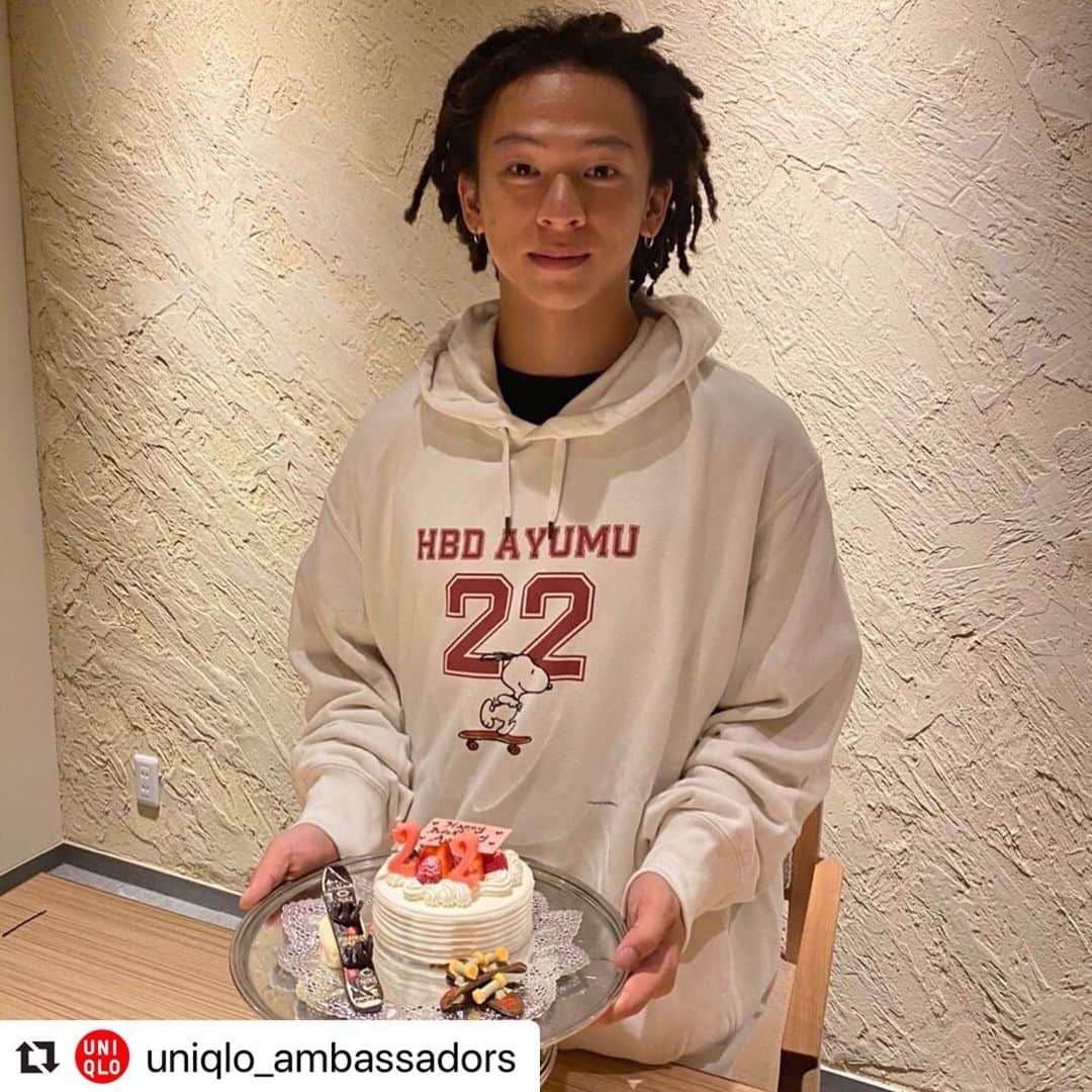 UTme! ユーティミーのインスタグラム：「#Repost @uniqlo_ambassadors with @make_repost ・・・ 平野歩夢選手、22歳のお誕生日おめでとうございます🎉🎉  さらなる飛躍の1年になることを祈っています🌟  HAPPY BIRTHDAY, AYUMU🏂 Hope you have a great year ahead‼  @ayumuhirano1129 @utme_official  #HBD #ayumuhirano #utme #UT」