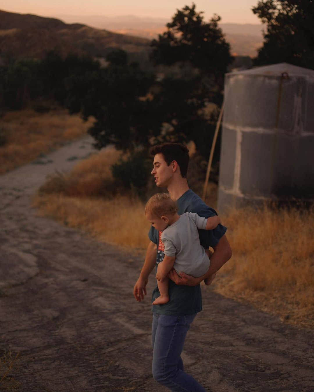 ナッシュ・グリアさんのインスタグラム写真 - (ナッシュ・グリアInstagram)「my whole 🌎」11月29日 8時48分 - nashgrier