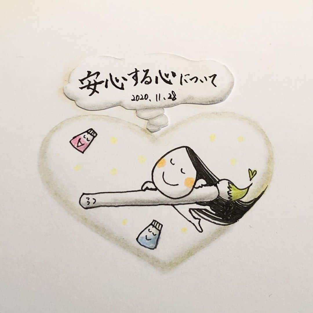 榊山敬代のインスタグラム：「🎤… . YouTubeをUPしましたの巻  第10話は 安心する心。について  大丈夫 という心模様の感覚を 通した対話を記録してみました  YouTubeサイトはプロフィールにリンクしている @sakakiyamatakayo からご視聴いただけます👀  . . . #声 #voice #心 #大丈夫 #安心 #heart #心の声  #人生  #最高 #人生一度きり #命 #まぶしい #happy #はじめまして #よろしくお願いします #声 #癒し #リラックス #relux #らくがき #日本画家 の #ラクガキ #art #ペン画 #pen #sarasa #anime #キャラクター #artist #らくがき_sakakiyamatakayo #sakakiyamatakayo_rakugaki」