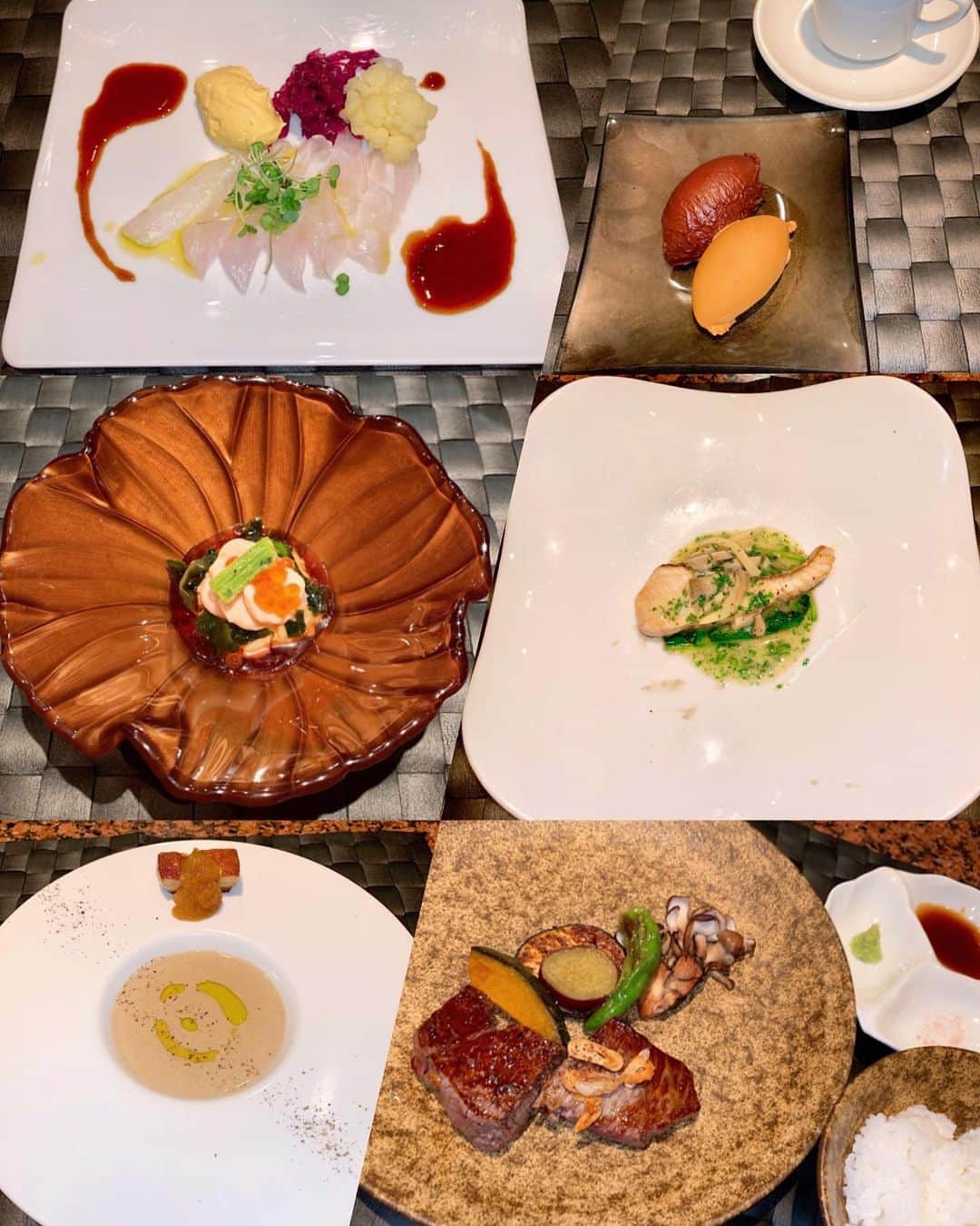 AIKAのグルメインスタ